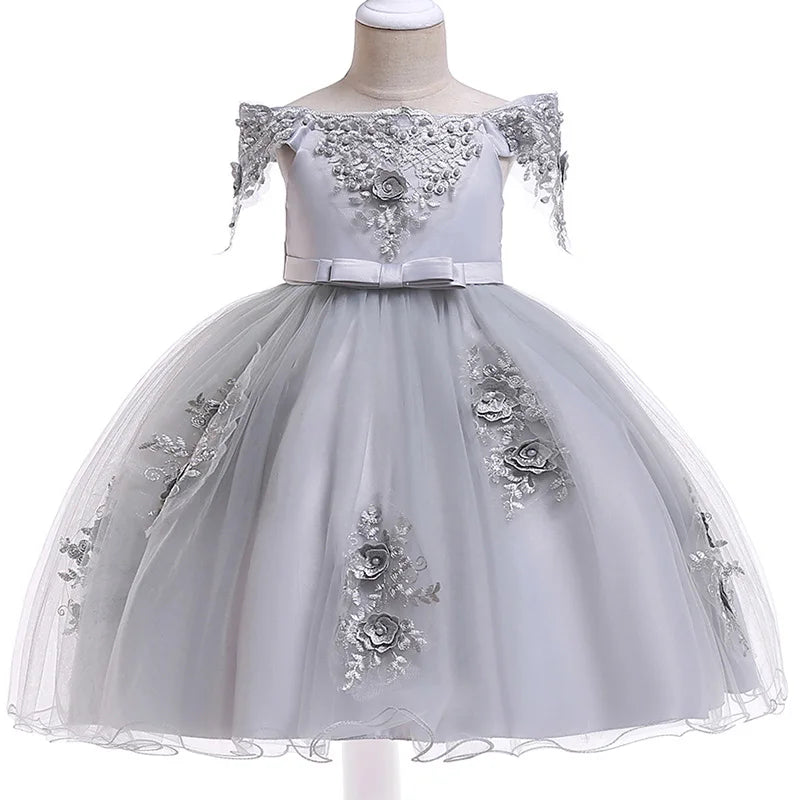 Blossoming Elegance: First Communion and Summer Flower Girl Dresses for Weddings and Birthdays"