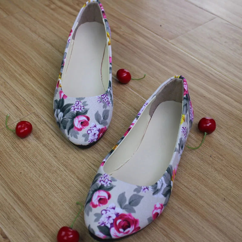 Flower Print  Women Loafers / Ballet Women Flats