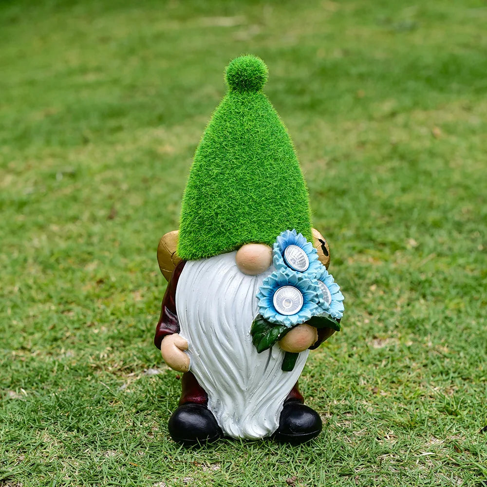 Solar Gnomes Garden Statues with Lantern Lights – Whimsical Outdoor Yard Art for Your Patio and Lawn