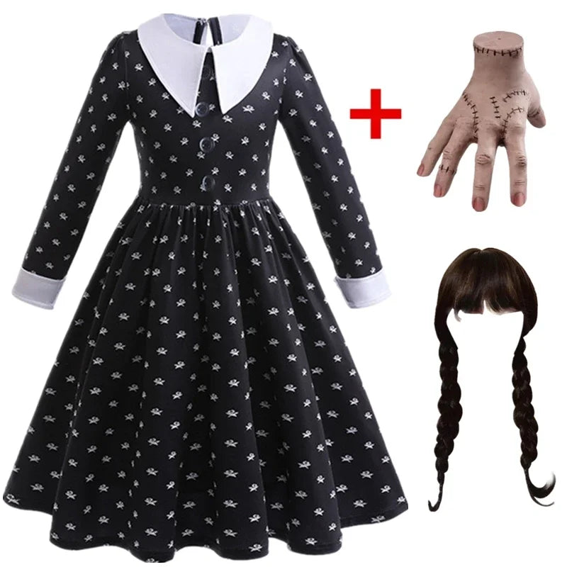 Spooky Chic: 2024 Ghost Witch Carnival Costume for Girls (Ages 3-10)"