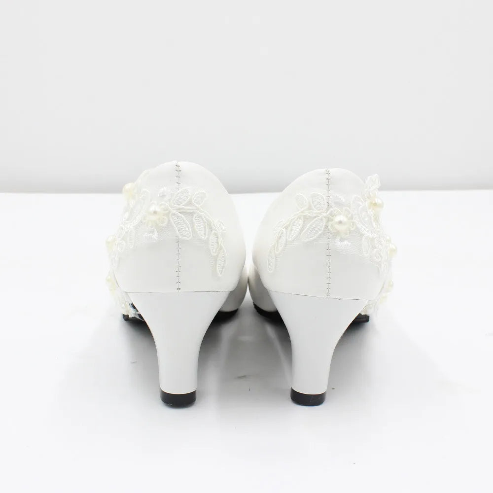 "Lace Elegance: White Bridal Shoes for Every Wedding Role - Comfortable Chic for Your Special Day!"
